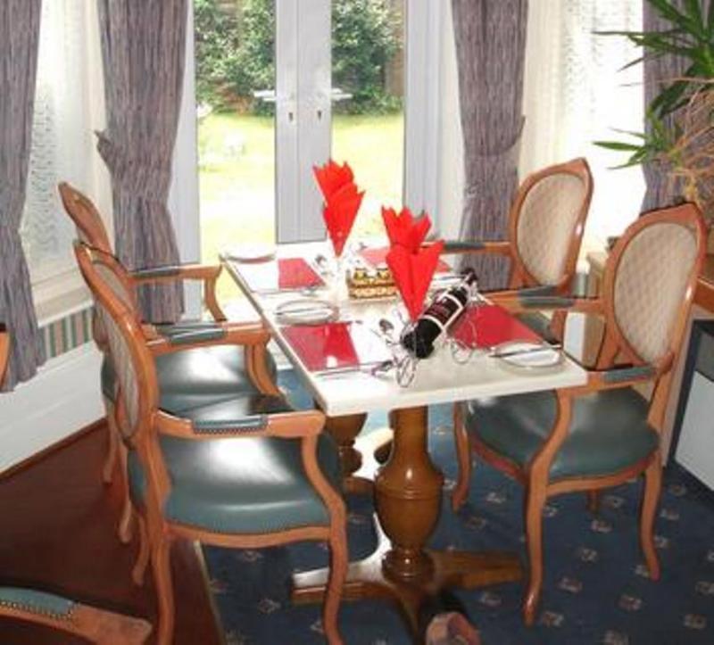 Chad Hill Hotel Сандаун Екстериор снимка