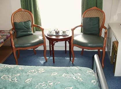 Chad Hill Hotel Сандаун Екстериор снимка
